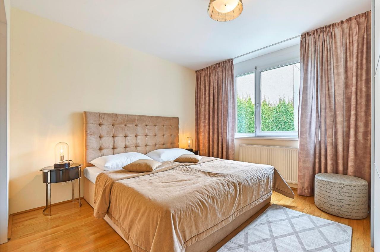 Peaceful Belvedere Apartment In Safe, Quiet & Central Location Viena Exterior foto